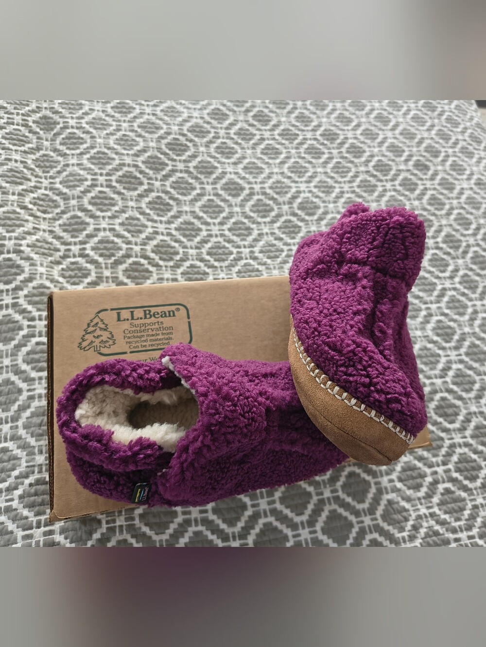 New L.L. Bean Kids 3-4 Plush Slip-On Slippers in Plum